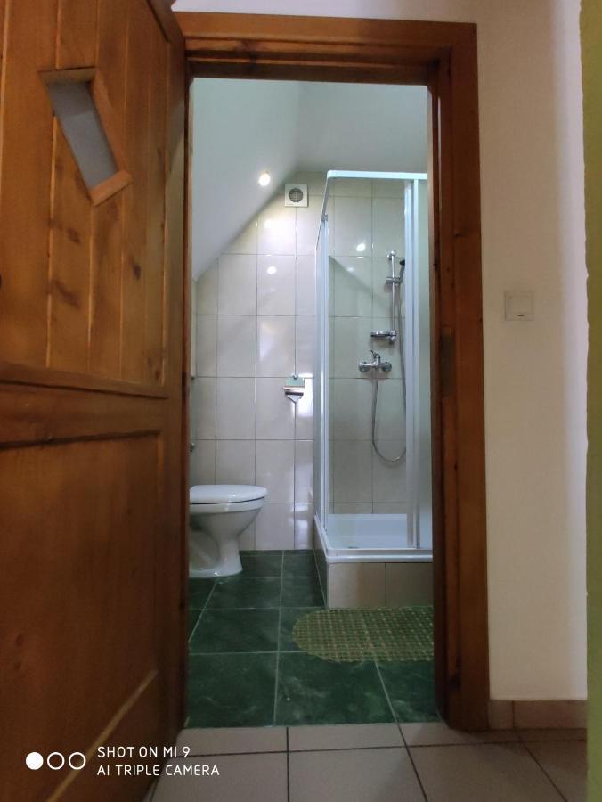 Apartament-Studio, Pokoje U Lucy Рабка Екстер'єр фото